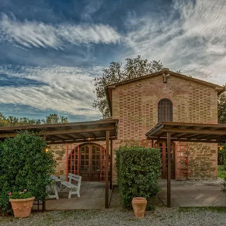 Sleeps 10 * La Collina